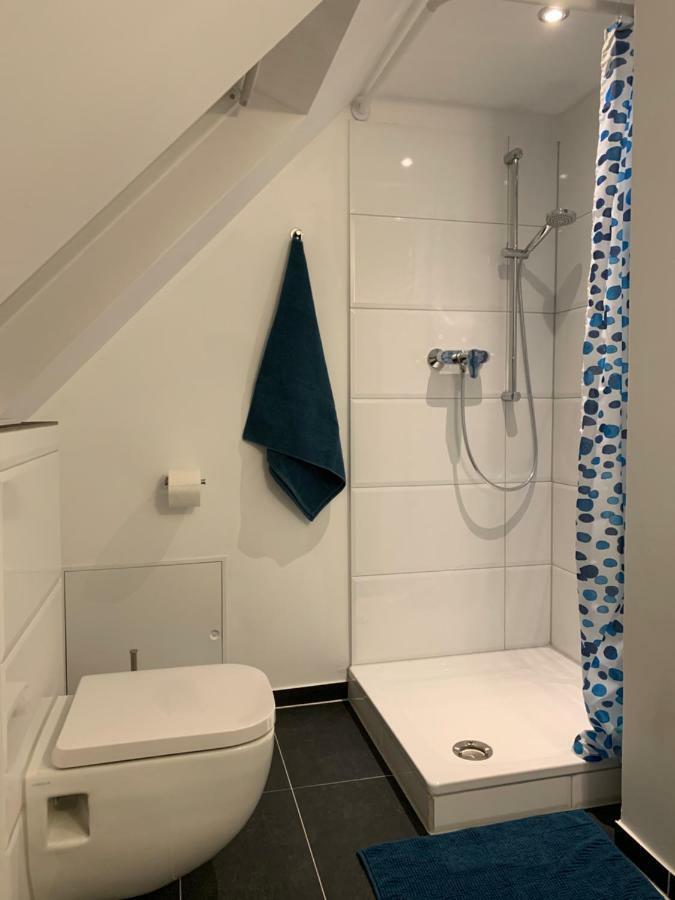 Zum Armen Mann Bed & Breakfast Dusseldorf Exterior photo